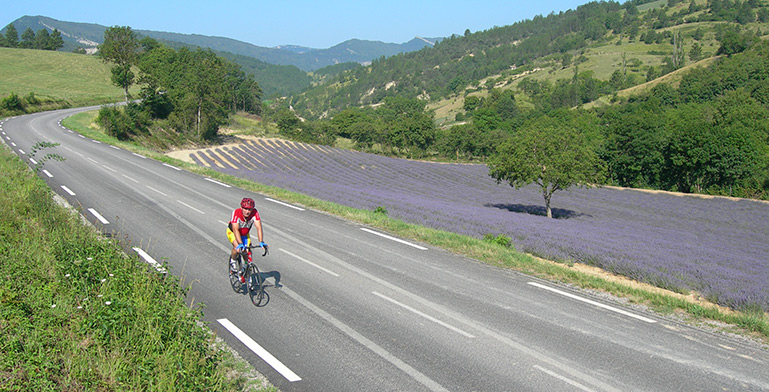 easy bike tours in france