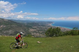 ITALY: FINALE LIGURE MINI-BREAK