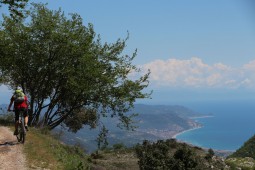 ITALY: FINALE LIGURE MINI-BREAK