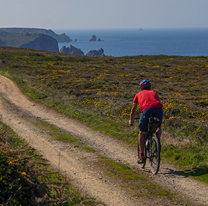 gravel bike in Finistere Bretagne France